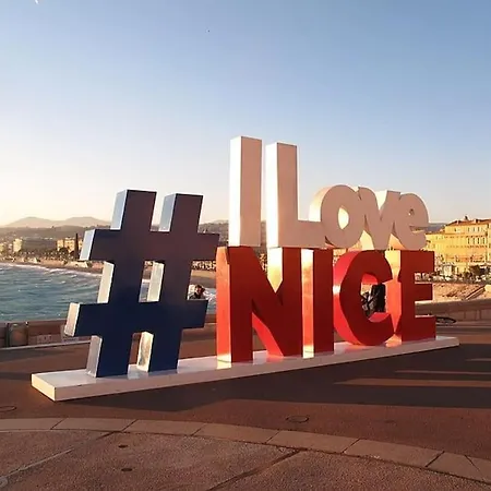 Charming Mezzanine W/ Large Terrace - *