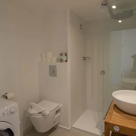 Charming Mezzanine W/ Large Terrace - Nizza