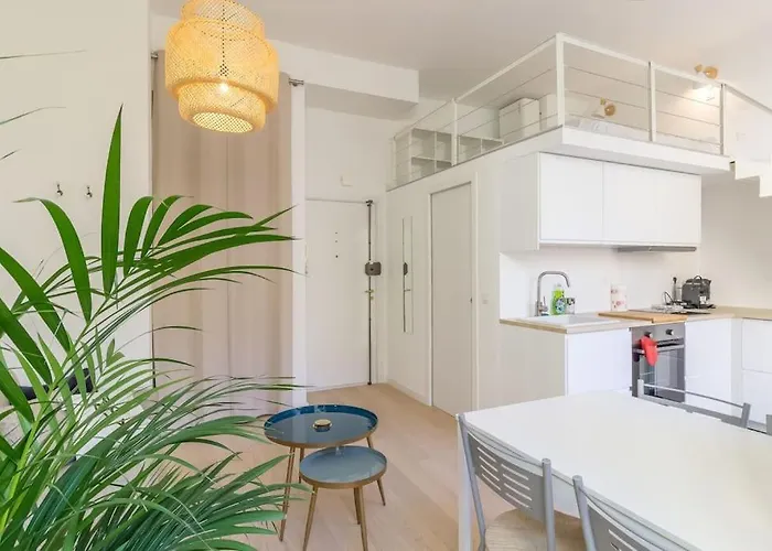 Apartman Charming Mezzanine W/ Large Terrace - Nizza