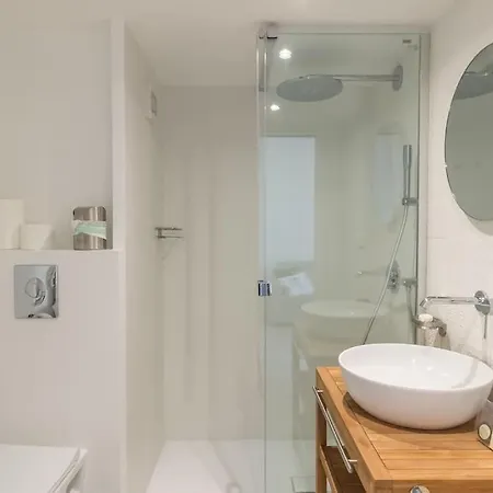 شقة Charming Mezzanine W/ Large Terrace - نيس